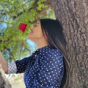 Meet your Posher, Marcela